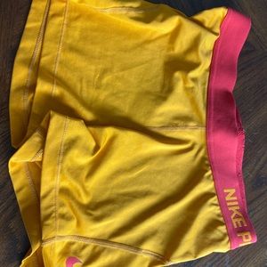 Nike Pro Spandex